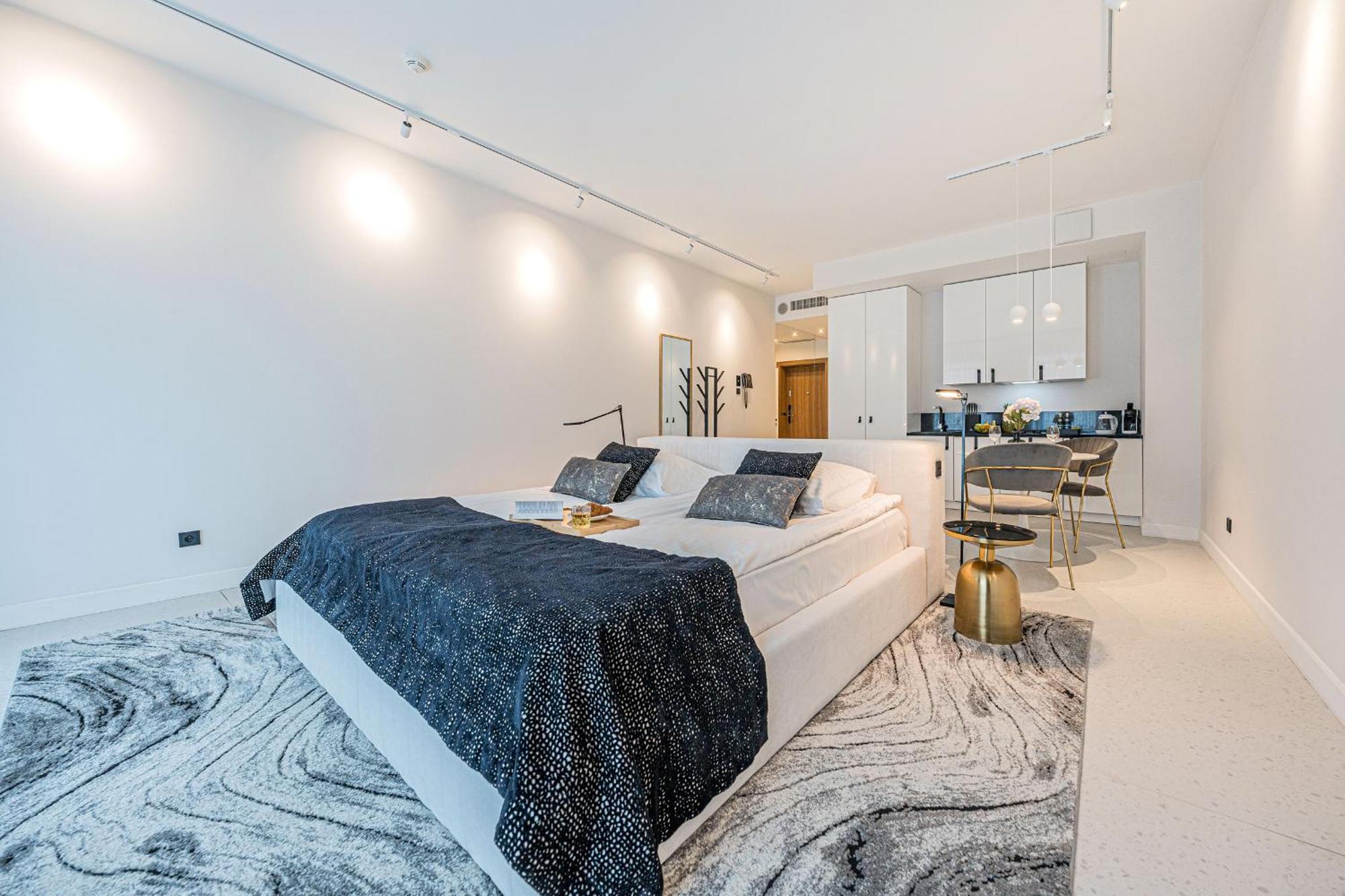 Rent Like Home - Apartament Deo Plaza - Old Town Гданьск Экстерьер фото