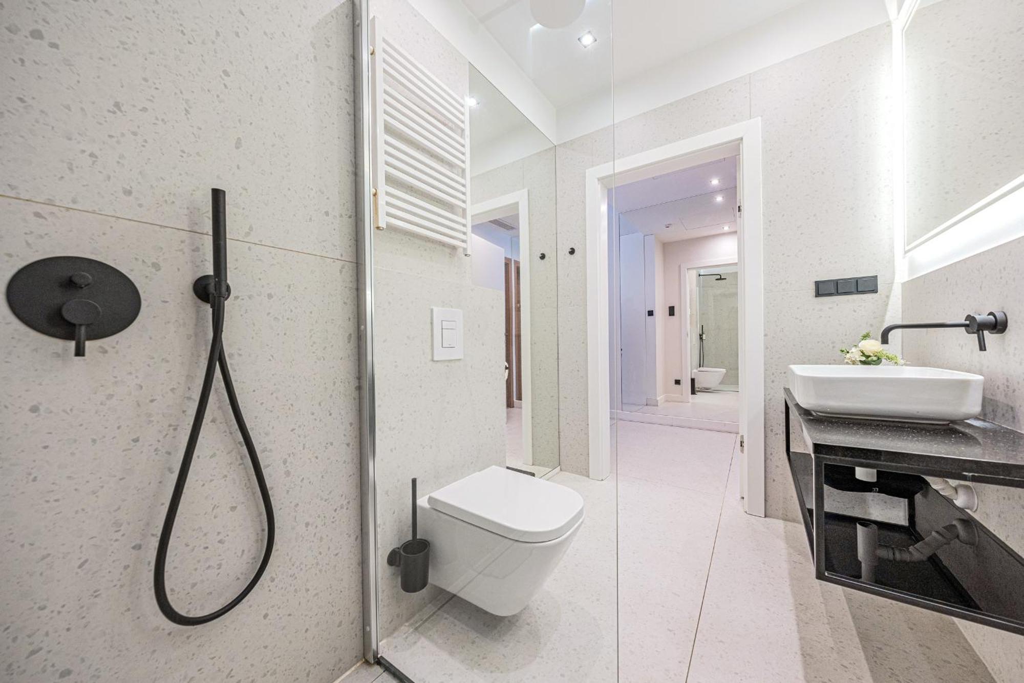 Rent Like Home - Apartament Deo Plaza - Old Town Гданьск Экстерьер фото